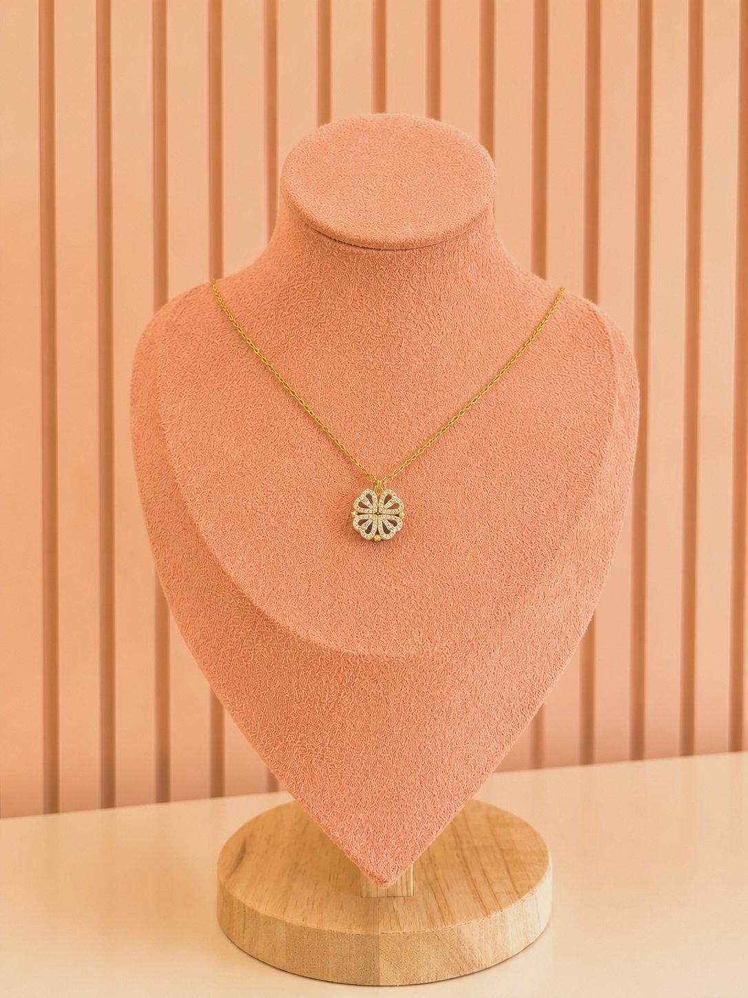 Golden Bloom Necklace - Image 3