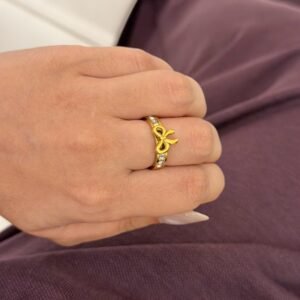 Pretty Bow Ring