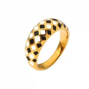 Monochrome Ring