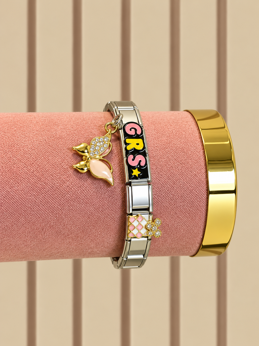 The Signature Link Elastic Bracelet - Image 4